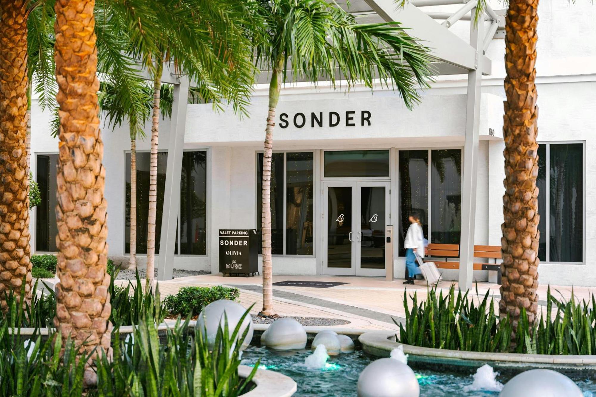 The Circ Hotel Hollywood, Sonder By Marriott Bonvoy Exteriör bild